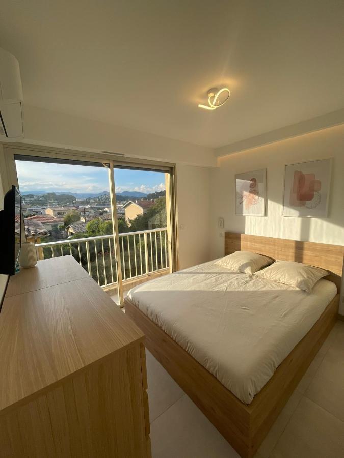 T2 Au Calme, Proche Des Plages, Climatise Et Parking Prive Cagnes-sur-Mer Extérieur photo